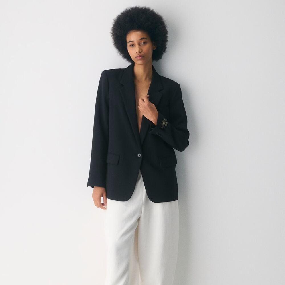 ARITZIA Babaton Black Wool Blazer Size 2